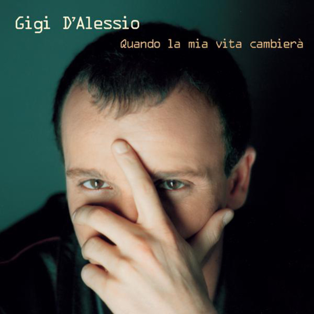 Album cover art for "Amore mio" by Gigi D’Alessio
