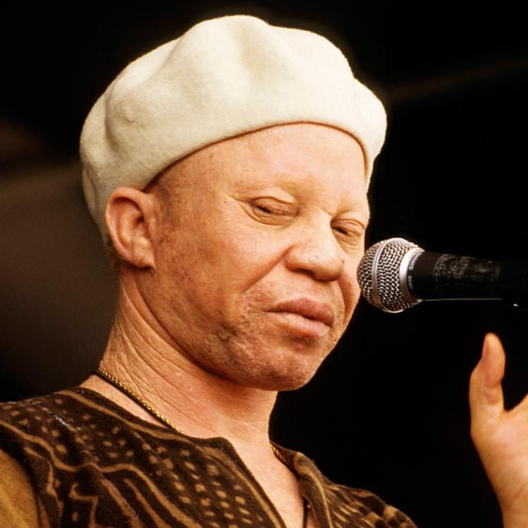 Cover image for Salif Keïta