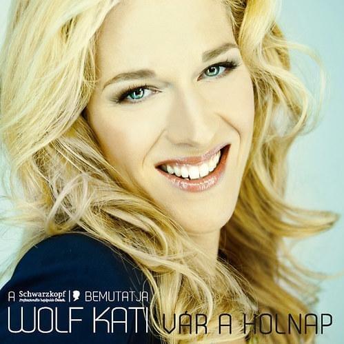 Vár a holnap by Wolf Kati