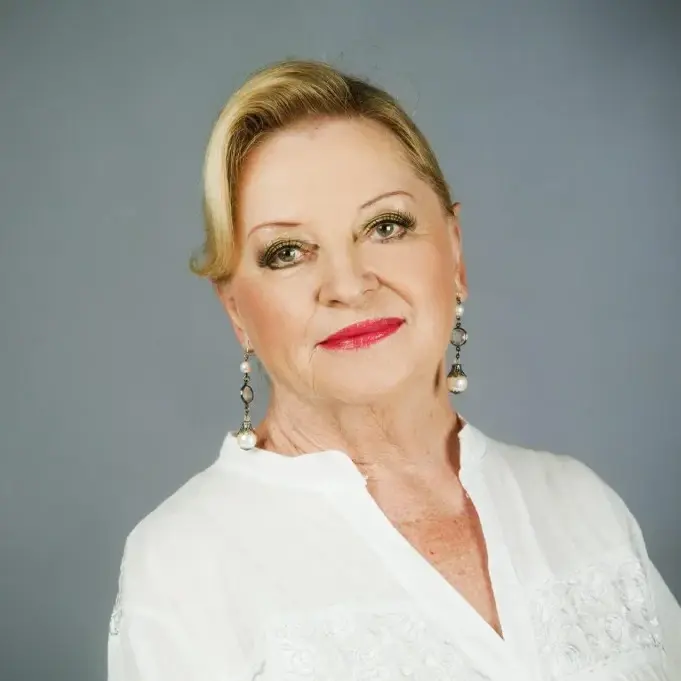 Cover image for Gabi Novak