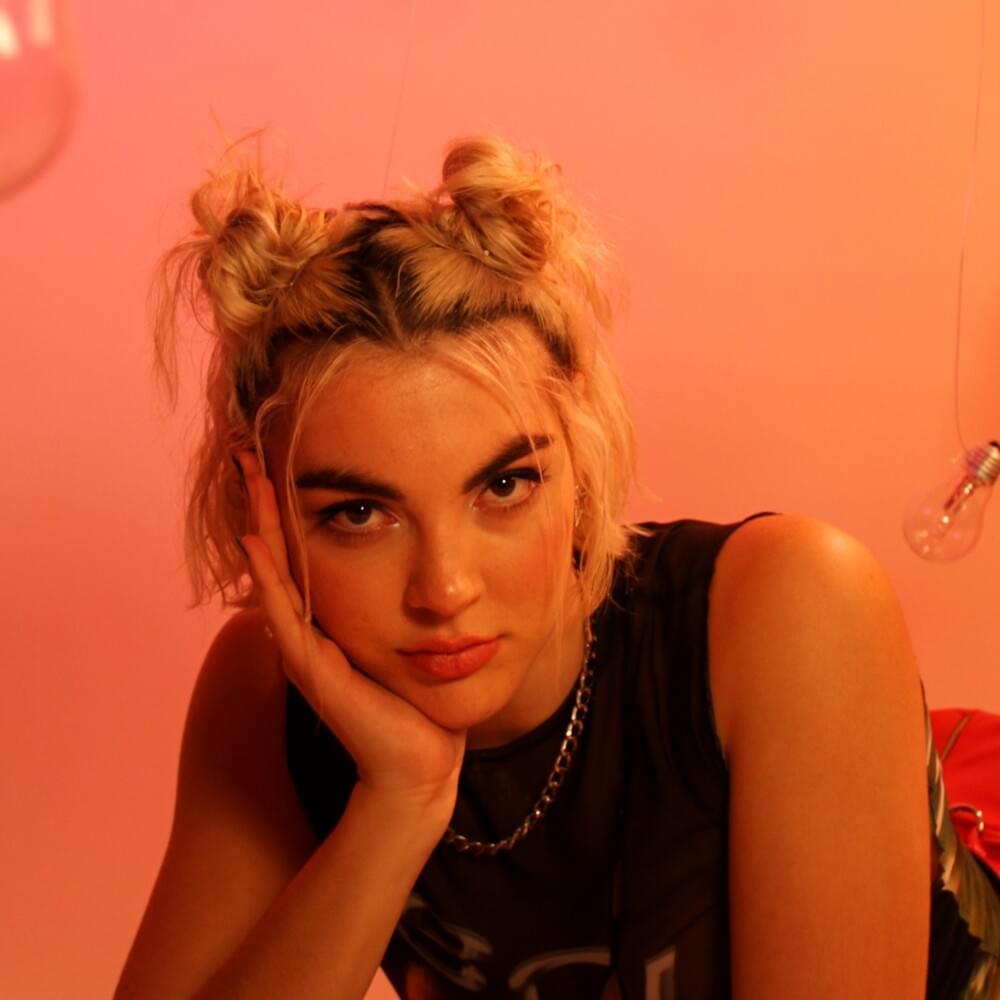Photo of Evie Irie