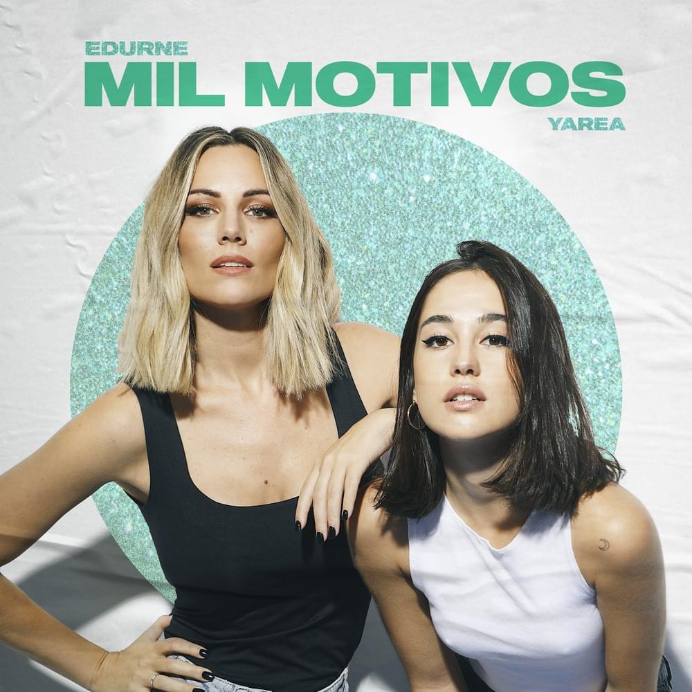 Album cover art for "Mil Motivos - Versión Dueto" by Yarea