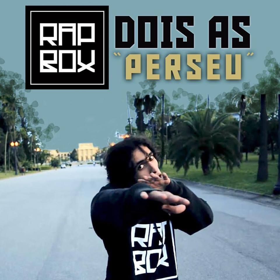 Album cover art for "Perseu" by Dois As