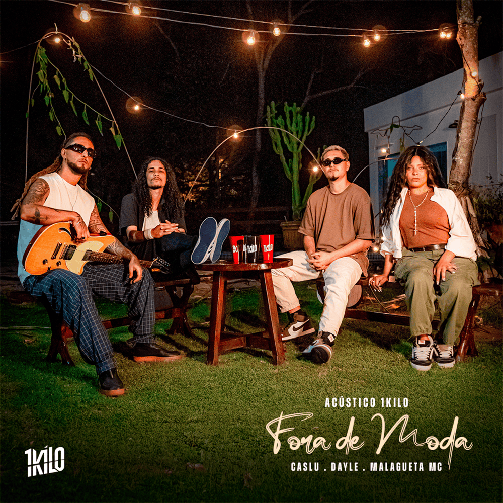 Album cover art for "Fora de Moda" by 1Kilo & Caslu & Dayle (BRA) & Malagueta