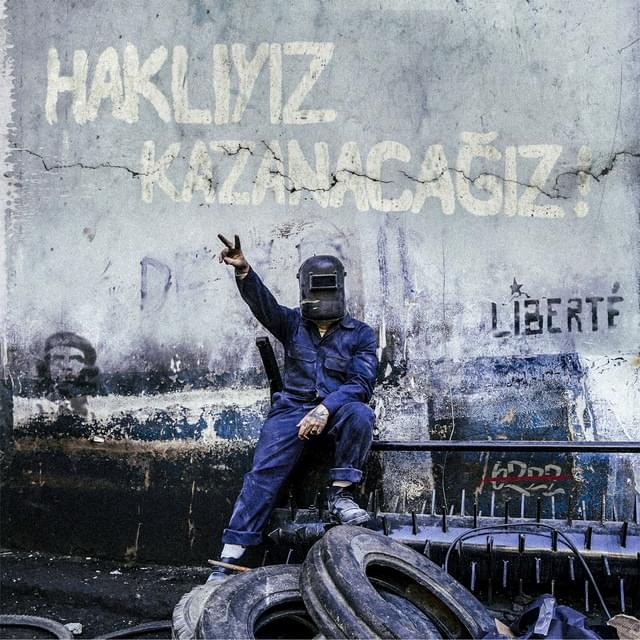 Album cover art for "Haklıyız Kazanacağız" by Athena