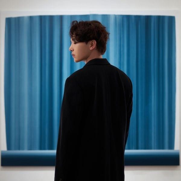 Album cover art for "작별인사 (Goodbye)" by Kim Min Seok (김민석)