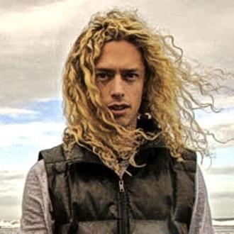 Phil Joel Profile Picture Photo of Phil Joel