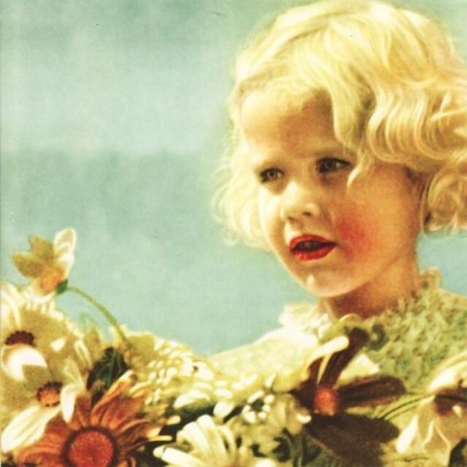 Album cover art for "Paulette" by Piano Magic