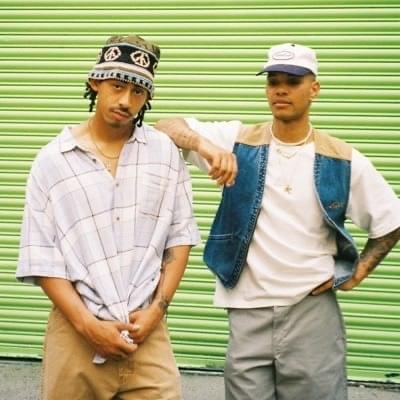 Cover image for Rizzle Kicks