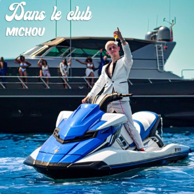 Dans le club by Michou