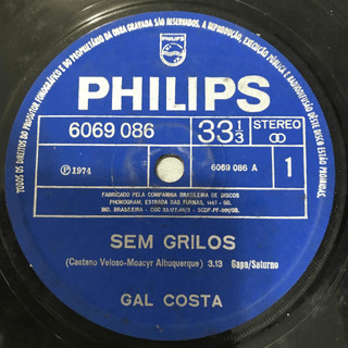 Album cover art for "Acorda Pra Cuspir" by Gal Costa