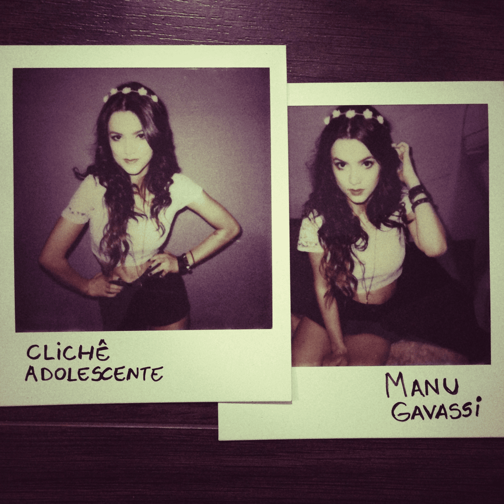 Album cover art for "Clichê Adolescente" by Manu Gavassi