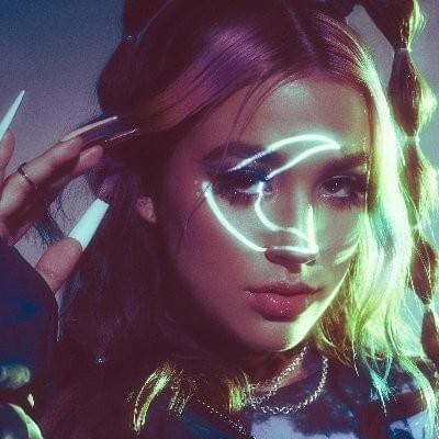 Photo of Alaina Castillo