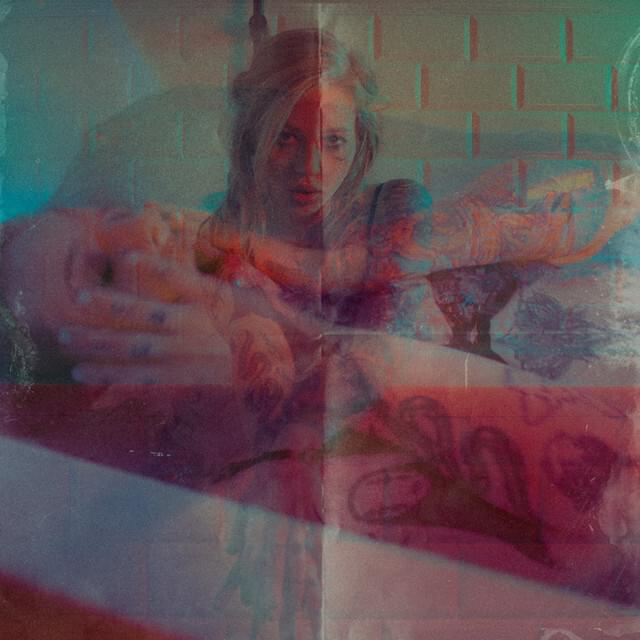Album cover art for "KRZYK" by Kartky & RUSKIEFAJKI