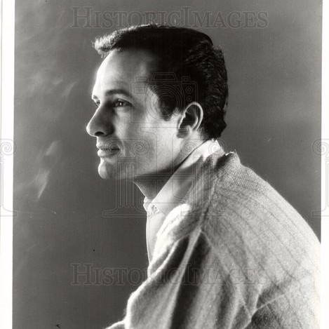 Photo of Larry Kert