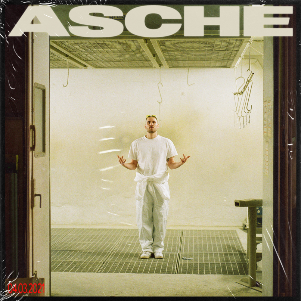 Album cover art for "Asche" by Holy Modee