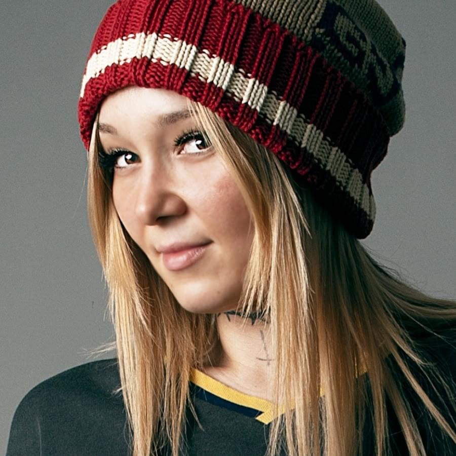 Nova Rockafeller Profile Picture Photo of Nova Rockafeller