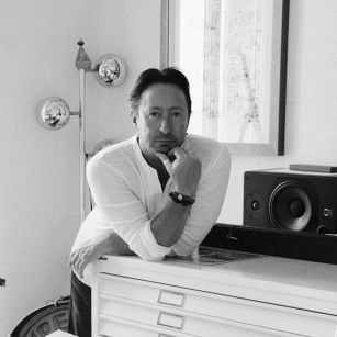 Julian Lennon Profile Picture Photo of Julian Lennon