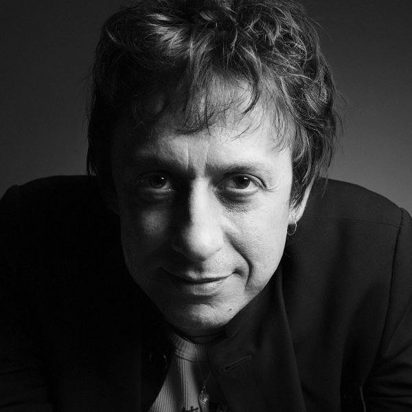 Cover image for Éric Serra