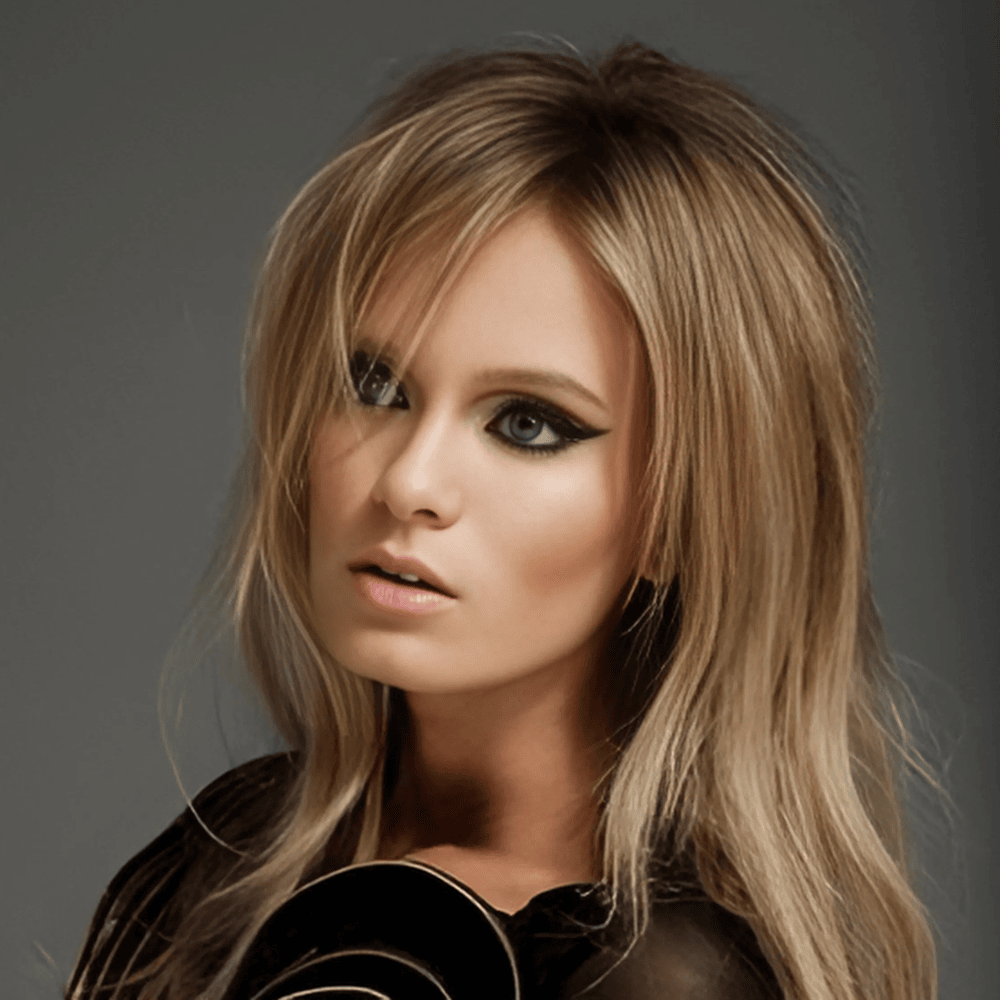 Photo of Sara Paxton