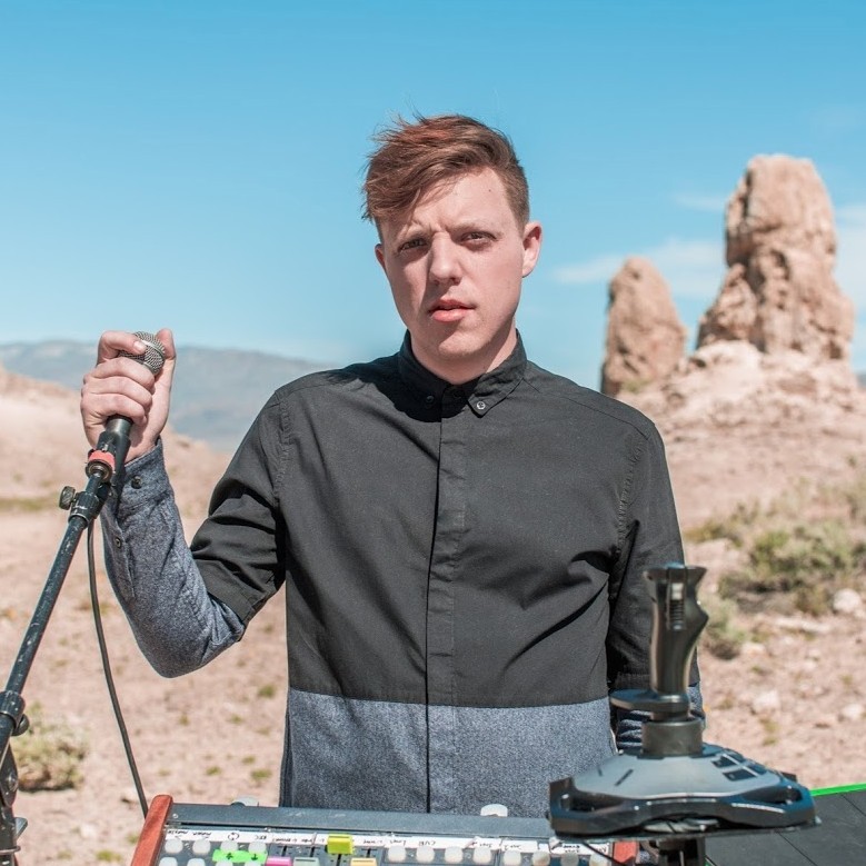 Photo of Robert DeLong