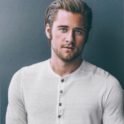 Luke Benward Profile Picture Photo of Luke Benward