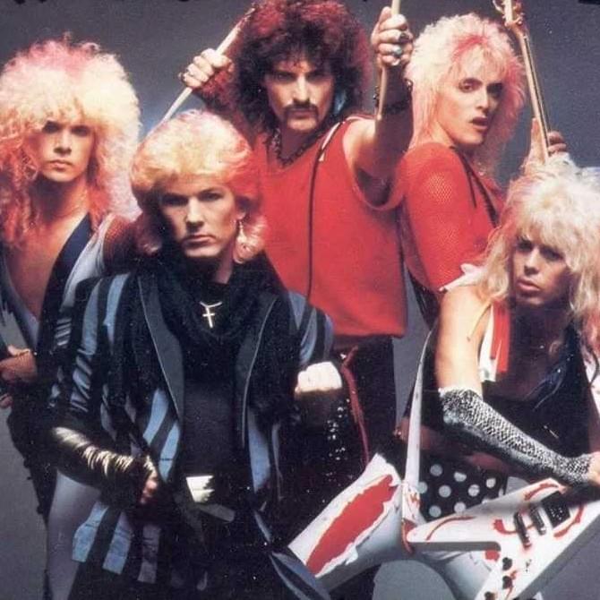 King Kobra Profile Picture Photo of King Kobra