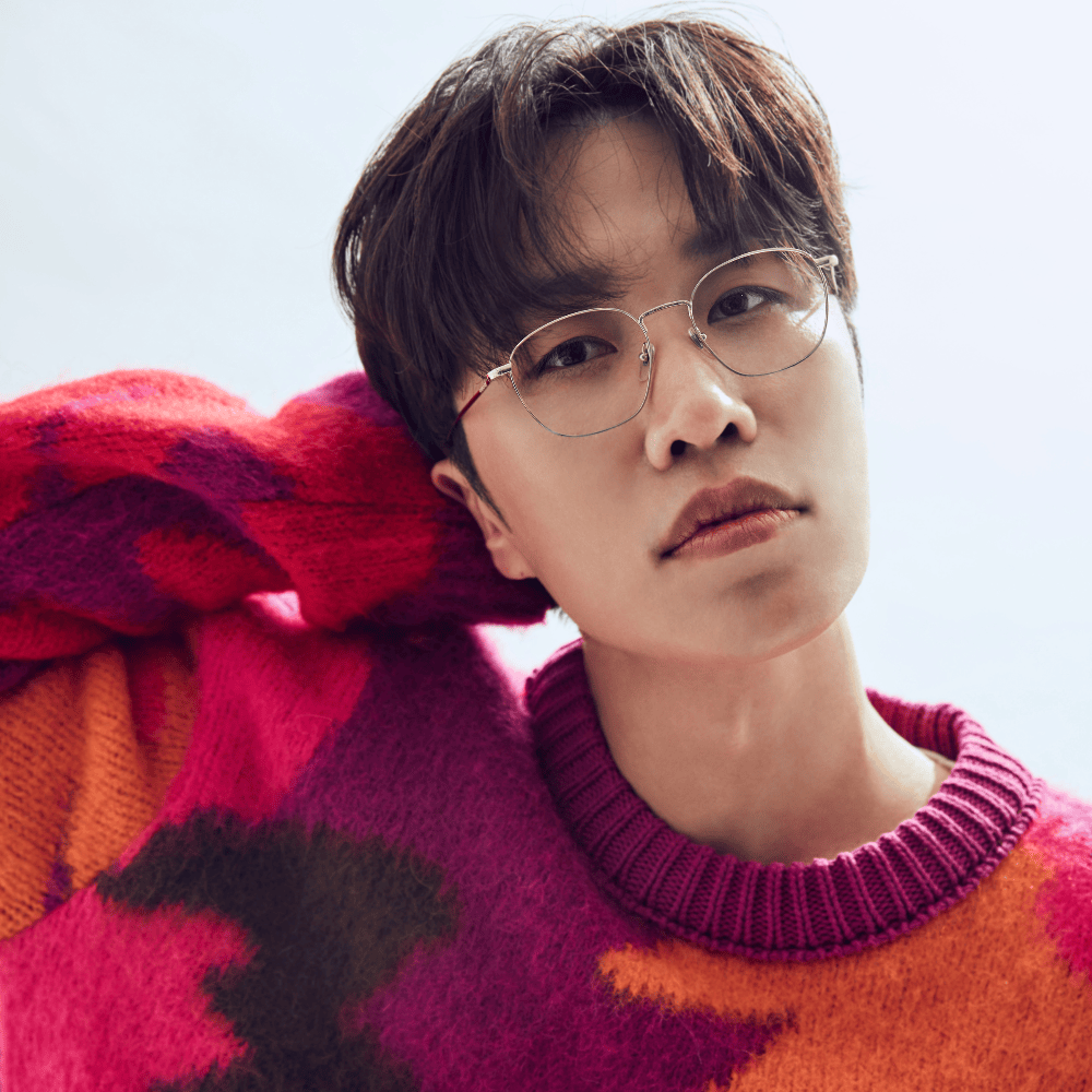 Cover image for Ko Youngbae (고영배)