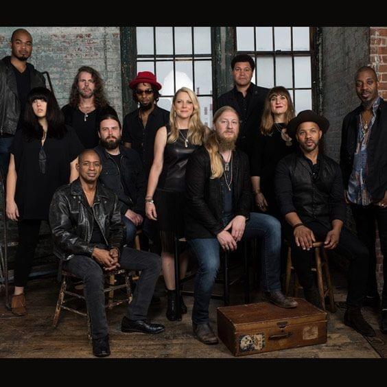 Cover image for Tedeschi Trucks Band
