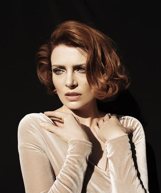 Élodie Frégé Profile Picture Photo of Élodie Frégé