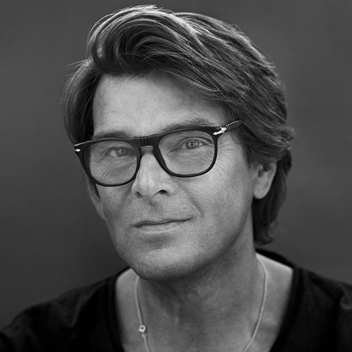 Niklas Strömstedt Profile Picture Photo of Niklas Strömstedt