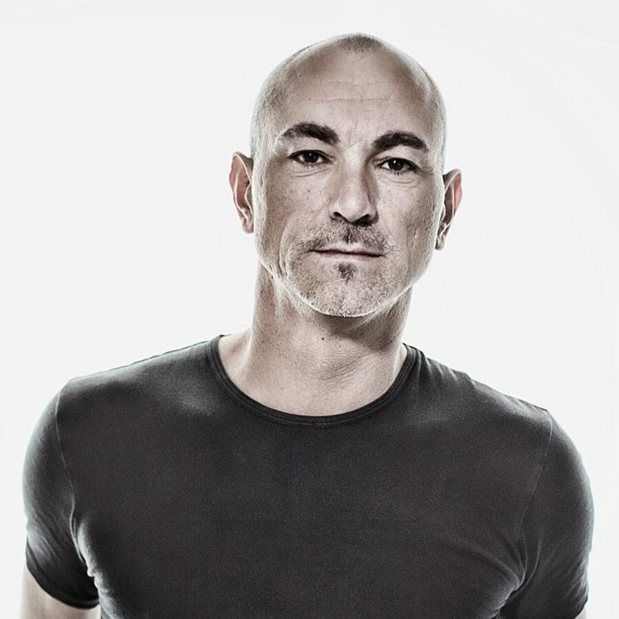 Cover image for Robert Miles