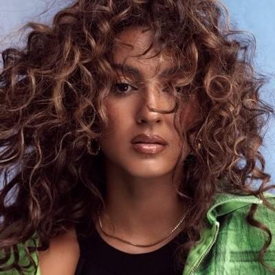 Photo of Tori Kelly
