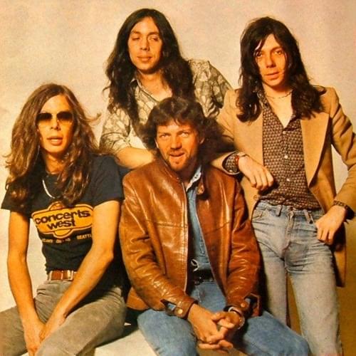 Cover image for Camel