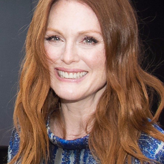 Julianne Moore Profile Picture Photo of Julianne Moore