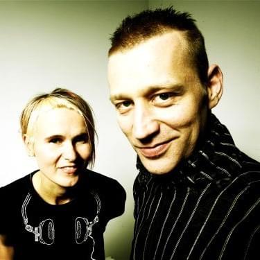 Mono & Nikitaman Profile Picture Photo of Mono & Nikitaman