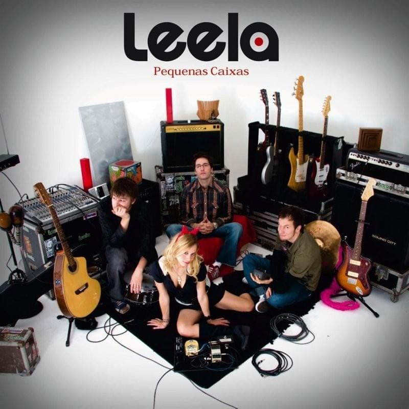 Garota-Espelho by Leela