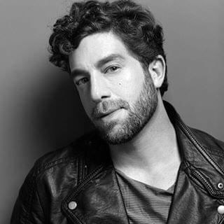 Photo of Elliott Yamin