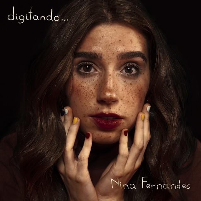 Cover image for Digitando...