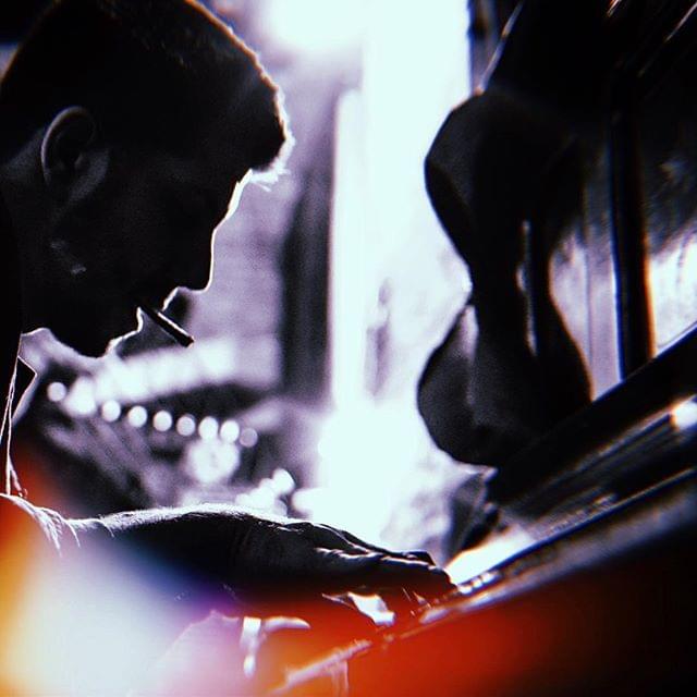 Album cover art for "Weight" by SoMo