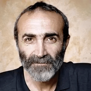Photo of Cengiz Özkan