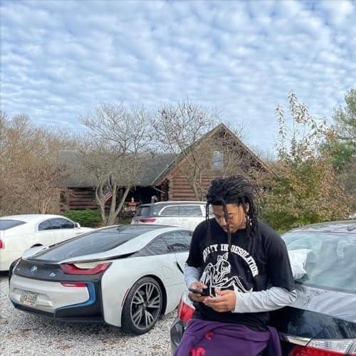 Album cover art for "Me And Drug" by Zelly Ocho
