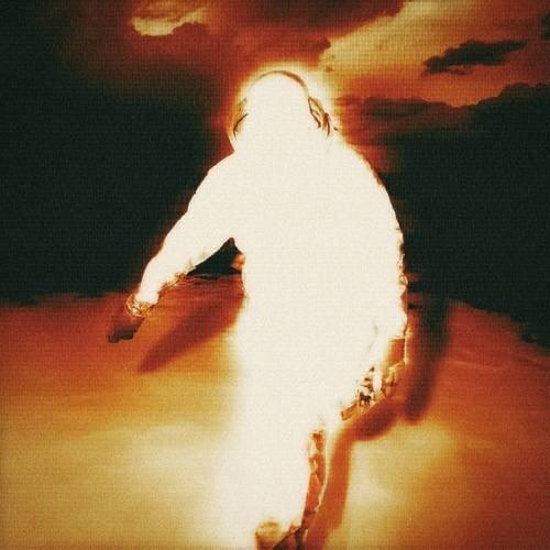Album cover art for "GOLDIE" by Smeels