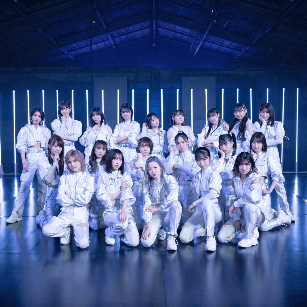 Album cover art for "元カレです (Moto Kare-desu)" by AKB48