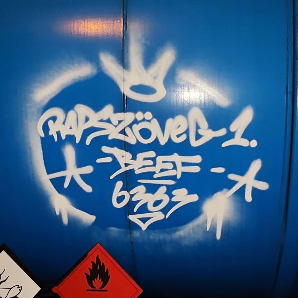 Rapszöveg1 (beef) by 6363