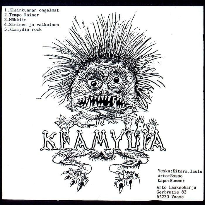 Album cover art for "Mäkkiin" by Klamydia