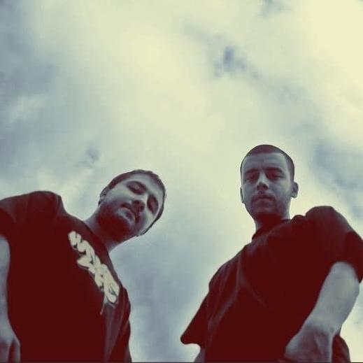 Album cover art for "İntro" by Gına (TUR)