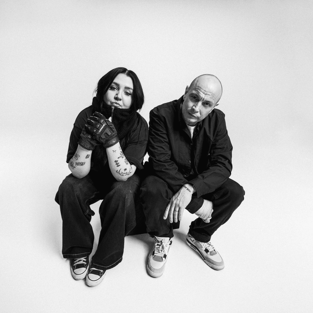 Album cover art for "Evigt liv" by Petter