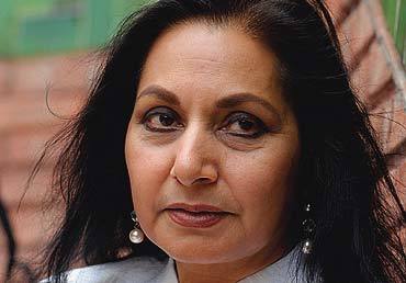 The Right Word by Imtiaz Dharker