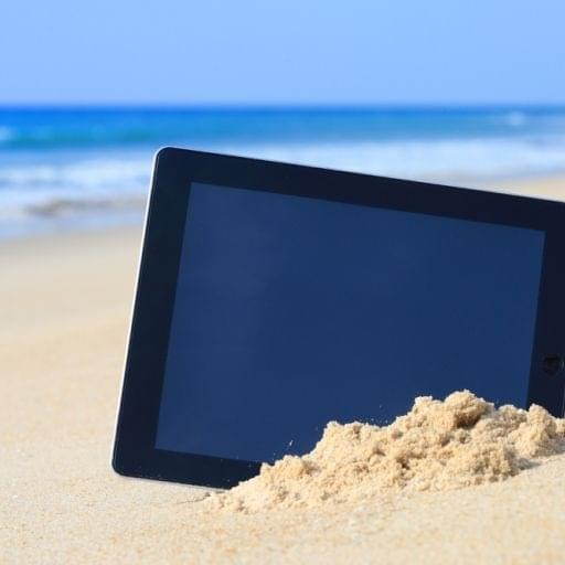 Album cover art for "IPADATTHEBEACH" by TwerkNation28